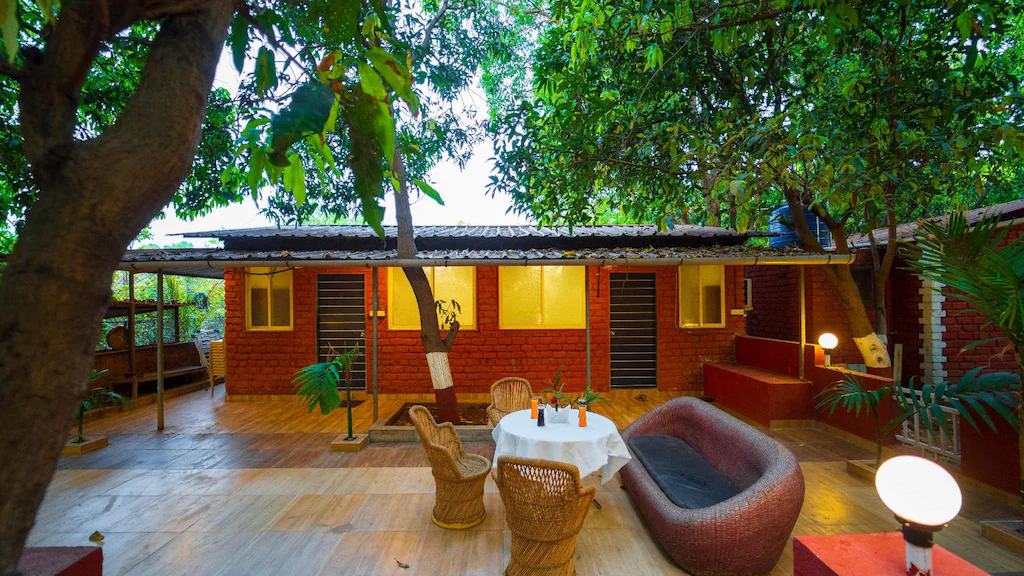 Discover Luxury and Serenity at Savali Red Stone Farm